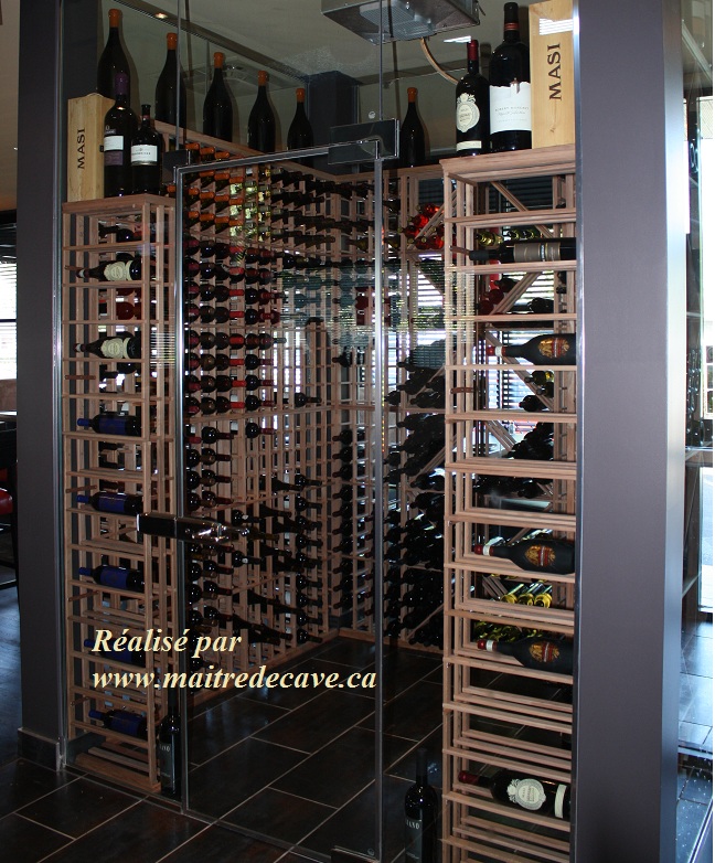 Cellier Restaurant Grizzly's Rosemere